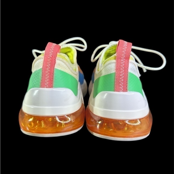 Steve Madden Colourblock Lace-Up Sneakers with Pull-Tabs Women’s Size: 6M - Picture 3 of 8